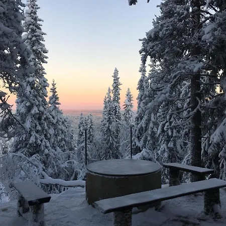 Kotamaeki B Holiday home Syote